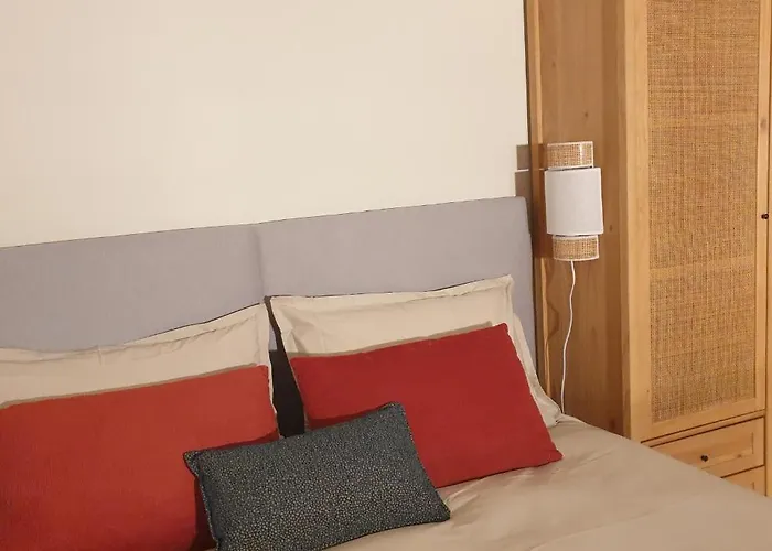 Holiday home Maisonnette Cosy Coeur Centre Avec Accueil Velo